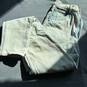 Vintage whitewash Women’s Light Blue Jeans